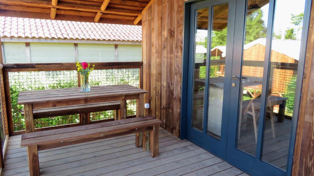 Lodges Du Camping Les 4 Saisons Grane Kültér fotó