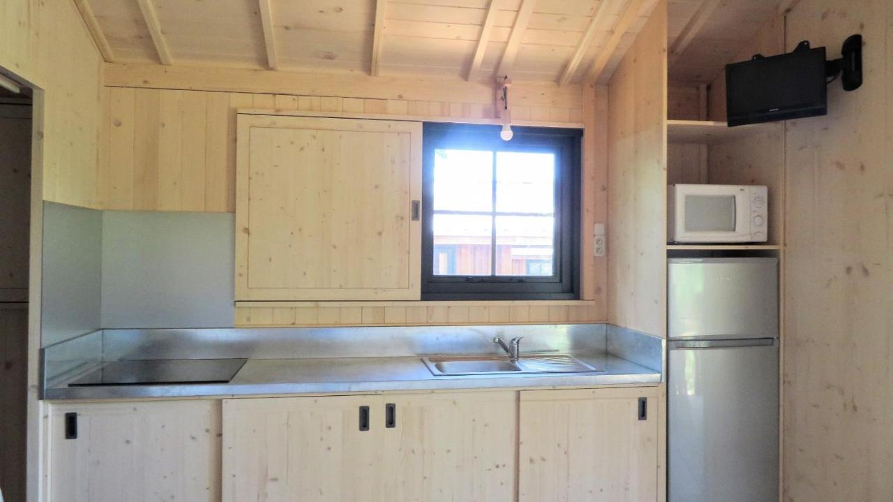 Lodges Du Camping Les 4 Saisons Grane Kültér fotó